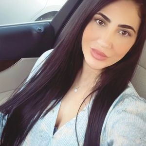 Meet your Posher, Ivette